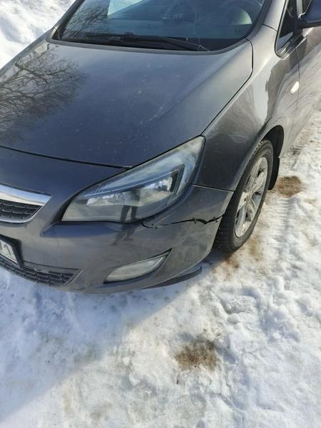 Opel Astra 2011, фото 8
