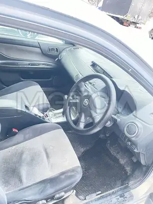 Nissan Avenir 2003 с торгов по банкротству, фото 1