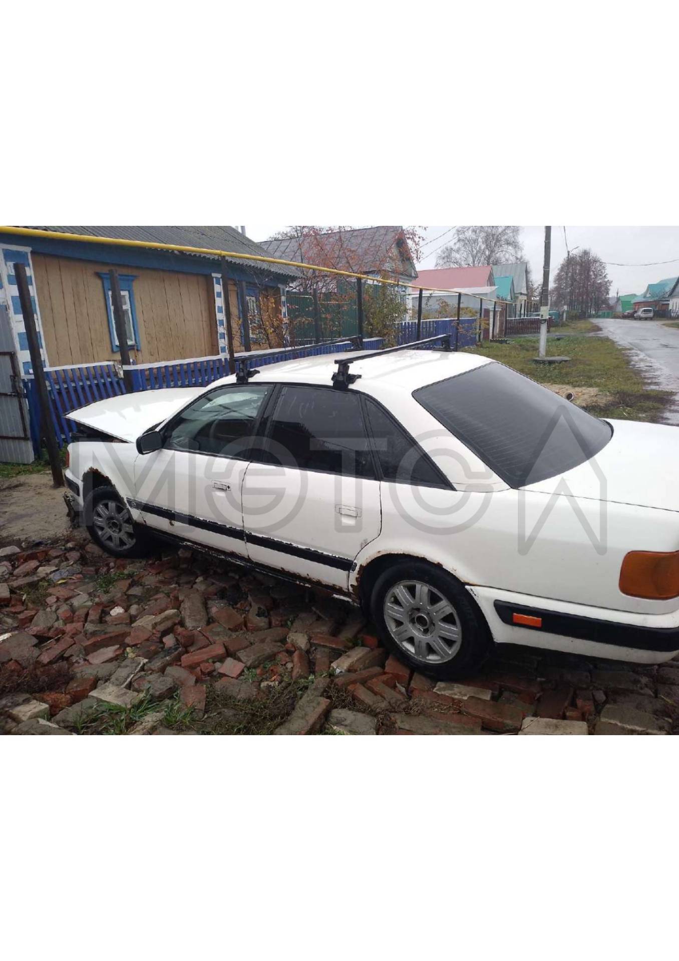 Audi 100