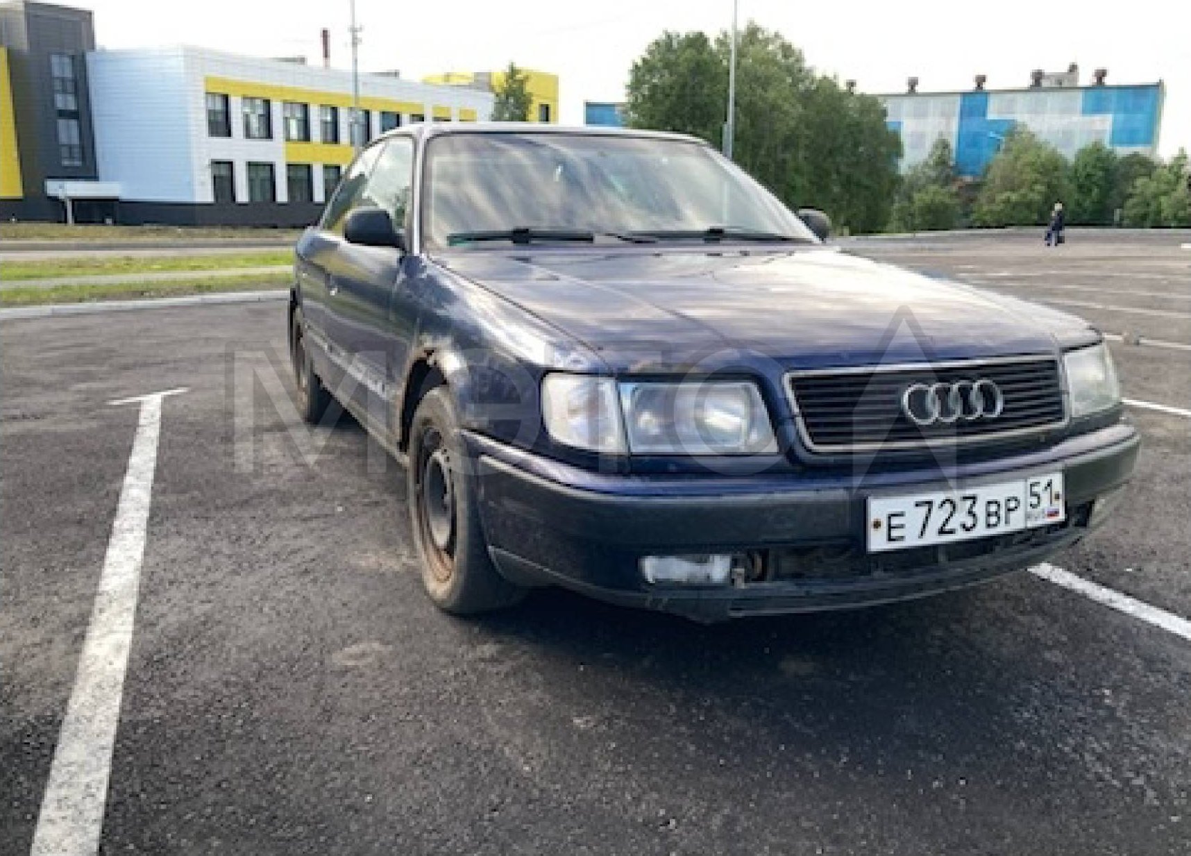 Audi 100