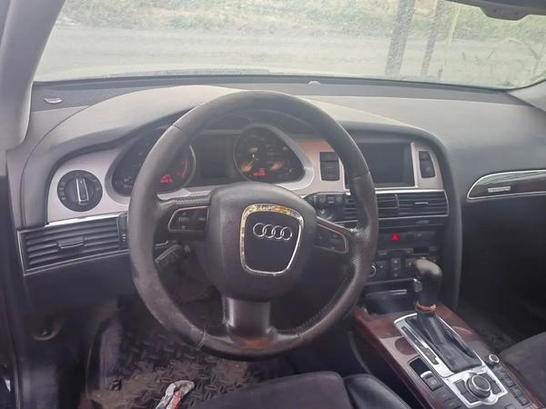 Audi A6 2010, фото 6