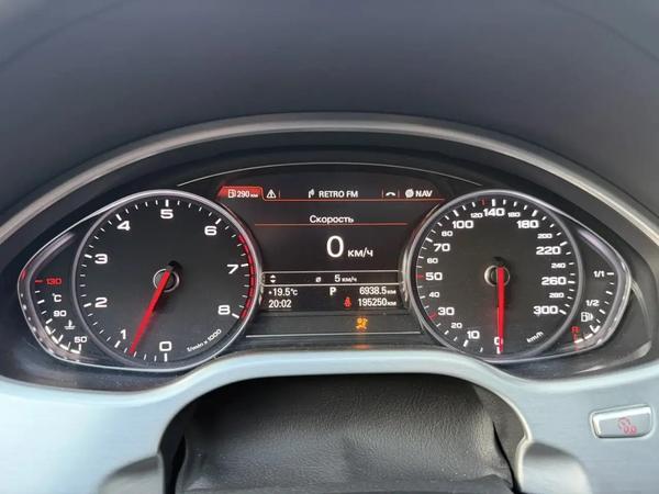 Audi A8 2014, фото 5
