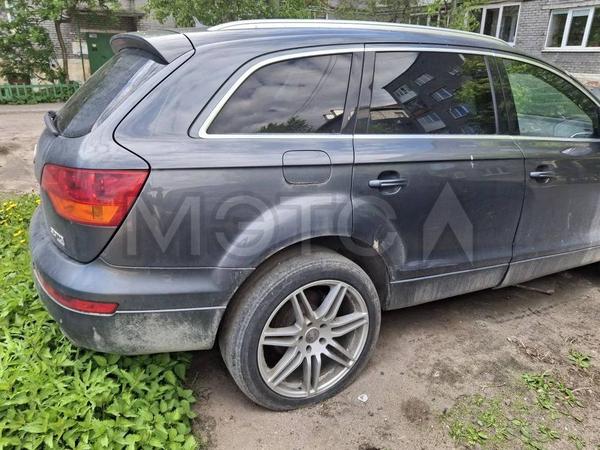 Audi Q7 2008, фото 4