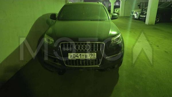 Audi Q7 2011, фото 5