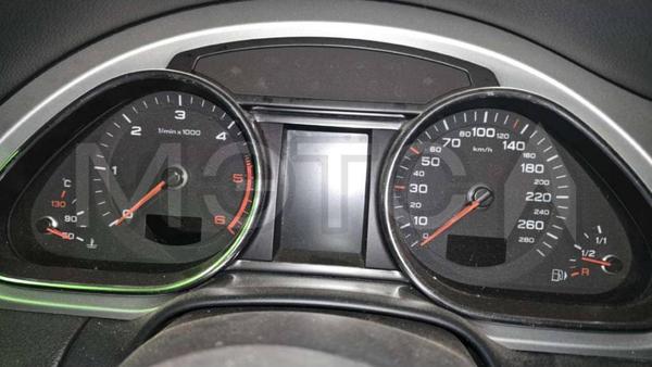 Audi Q7 2011, фото 11