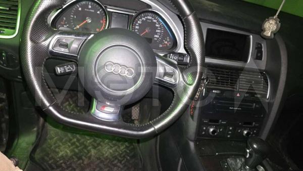 Audi Q7 2011, фото 7