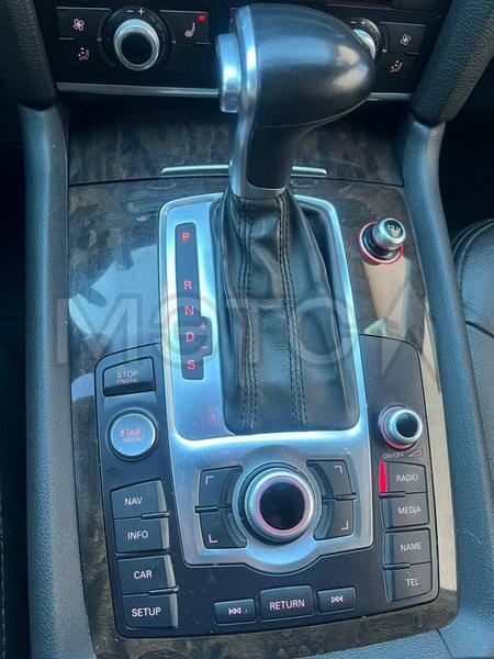 Audi Q7 2012, фото 8