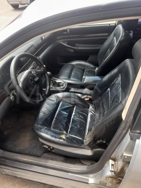 Audi A4 1997, фото 6