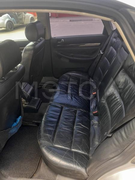 Audi A4 1997, фото 8