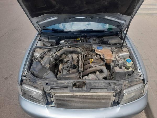 Audi A4 1997, фото 9