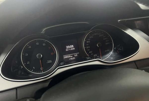 Audi A4 2014, фото 7