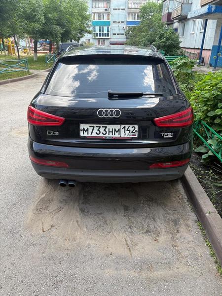 Audi Q3 2012, фото 6