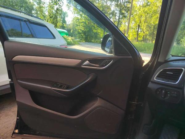 Audi Q3 2012, фото 17