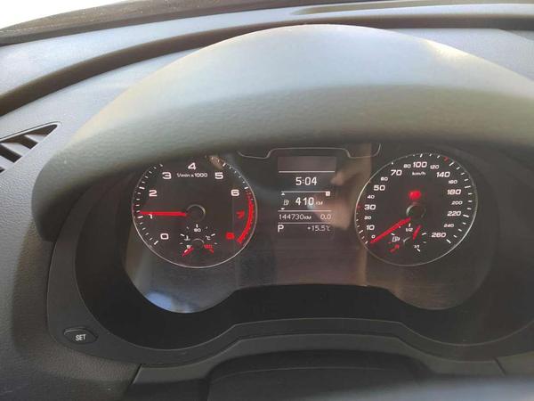 Audi Q3 2012, фото 19