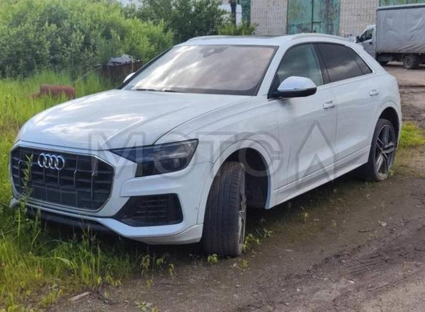 Audi Q8 2019, фото 3