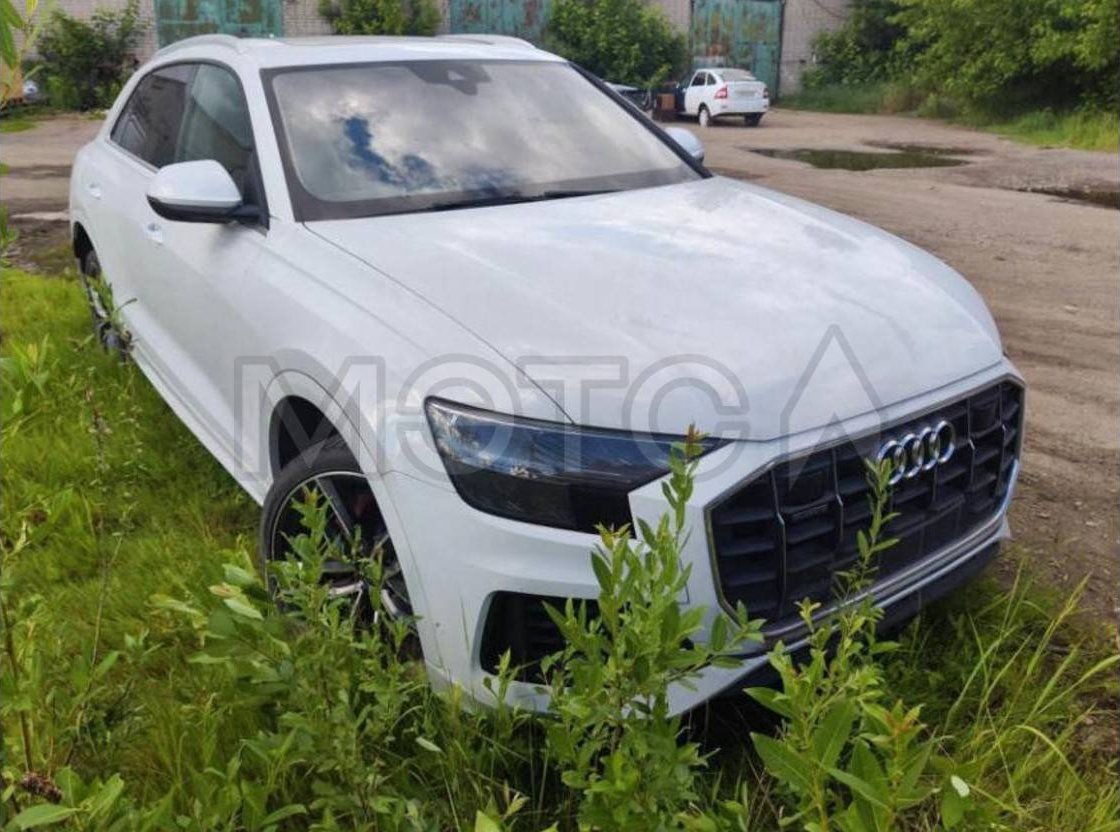Audi Q8