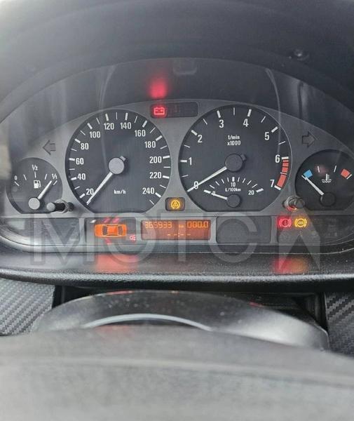 BMW 316 1999, фото 9