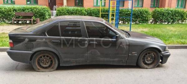 BMW 320 1991, фото 3
