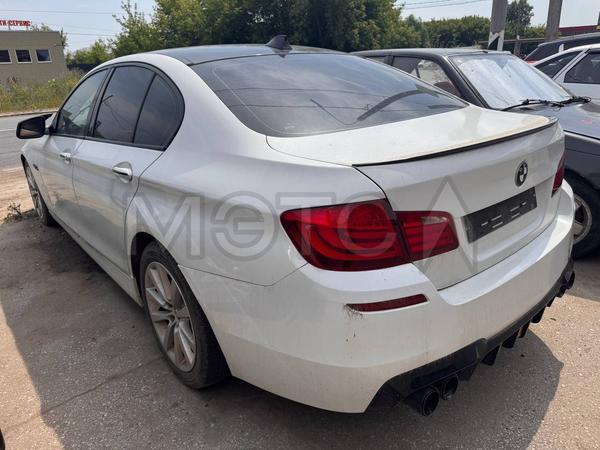 BMW 528 2010, фото 4