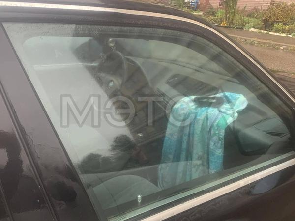 BMW 520 1992, фото 6