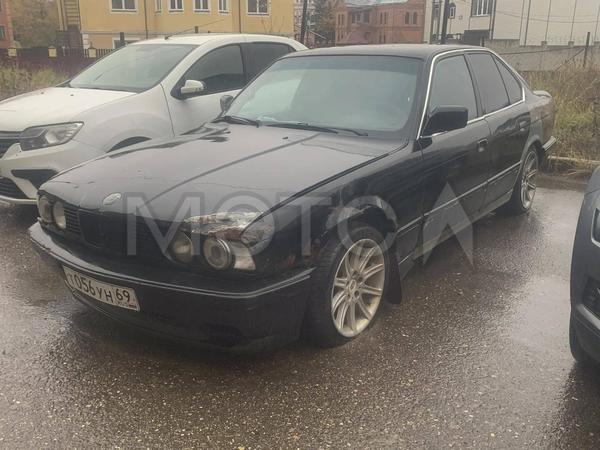BMW 520 1992, фото 3