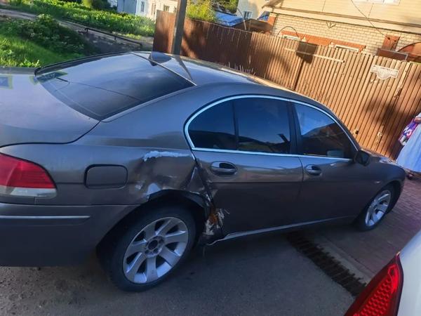 BMW 740I 2006, фото 7