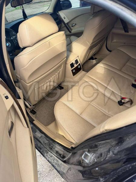 BMW 530I 2005, фото 6