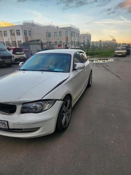 BMW 116I 2011, фото 2