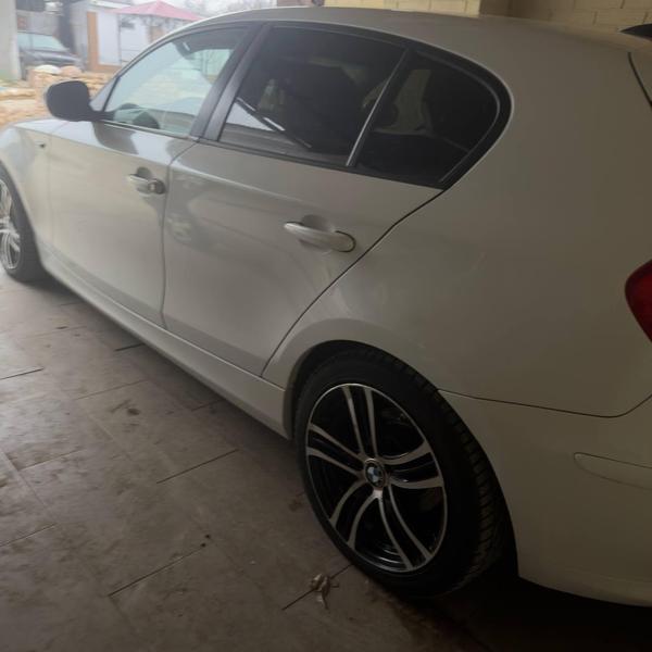 BMW 116I 2011, фото 2
