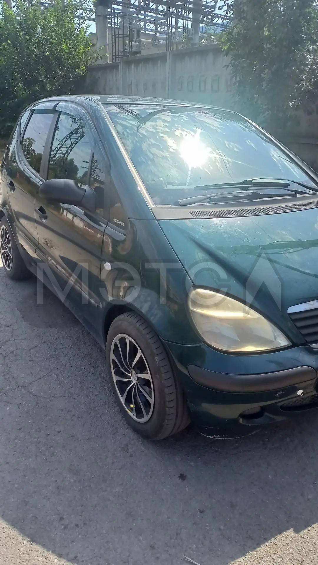 Mercedes-Benz A160