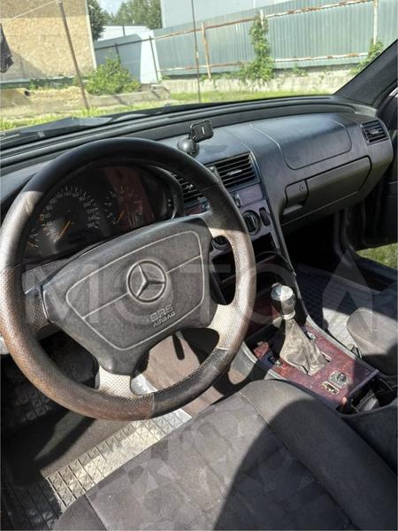 Mercedes-Benz C240 1998, фото 10