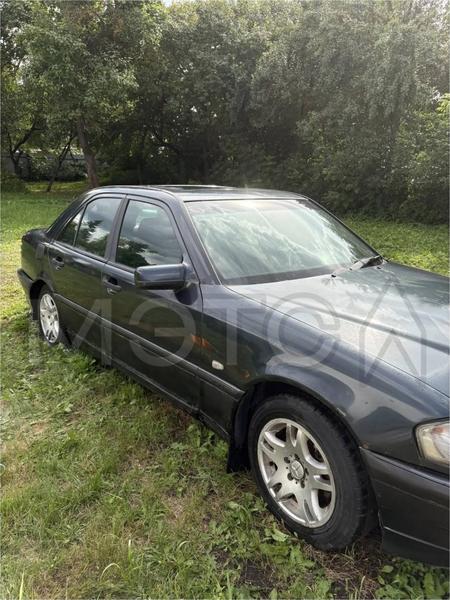 Mercedes-Benz C240 1998, фото 2