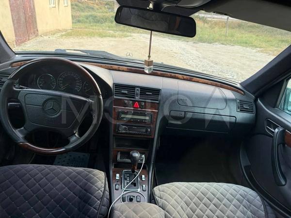 Mercedes-Benz Не указана 1998, фото 5