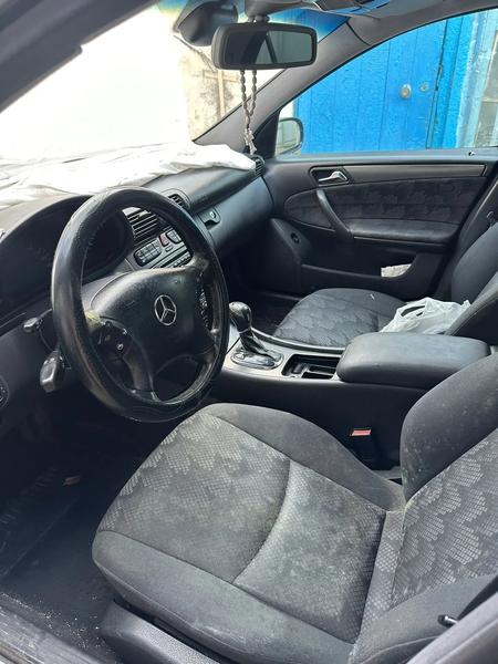 Mercedes-Benz C220 2001, фото 9