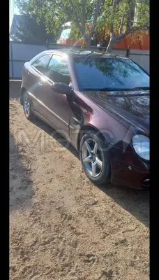 Mercedes-Benz C180