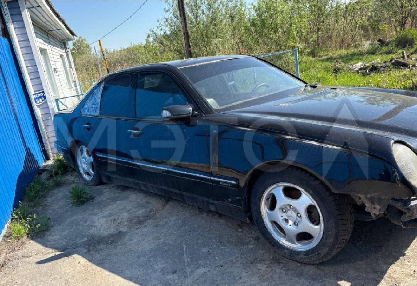Mercedes-Benz Не указана