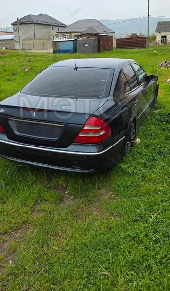 Mercedes-Benz E-Класс 2004, фото 5