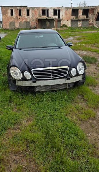Mercedes-Benz E-Класс 2004, фото 2