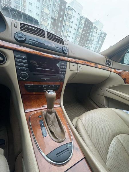Mercedes-Benz E230 2007, фото 3