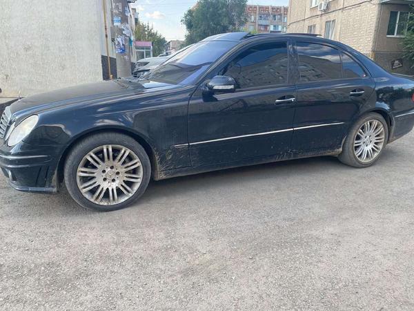 Mercedes-Benz E350 2008, фото 11