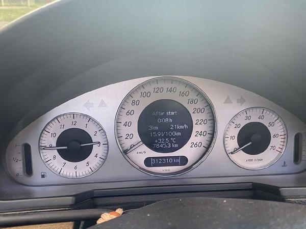 Mercedes-Benz E350 2008, фото 15
