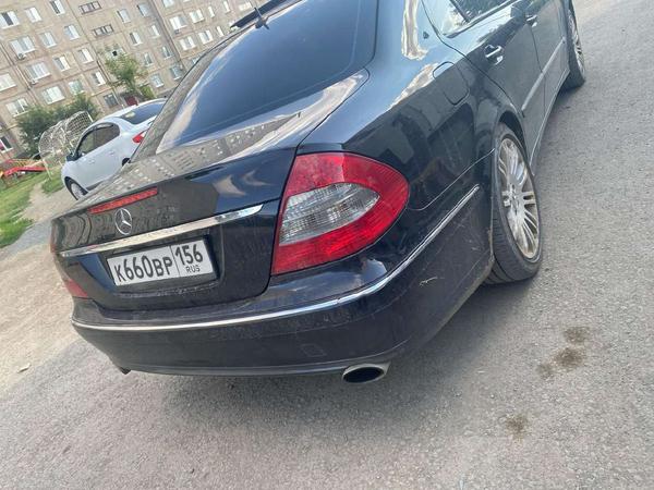 Mercedes-Benz E350 2008, фото 13