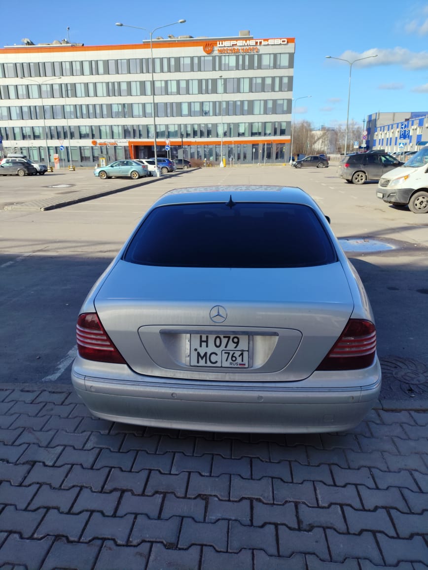 Mercedes-Benz S320