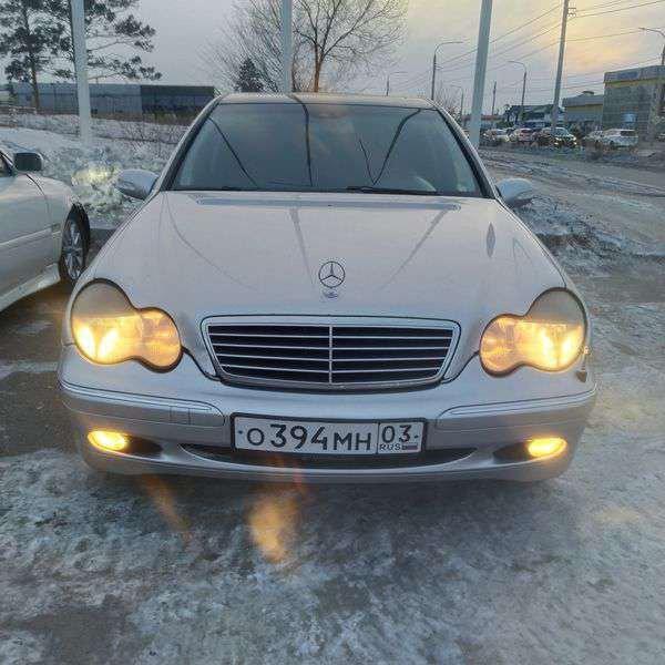Mercedes-Benz C240 2003, фото 4