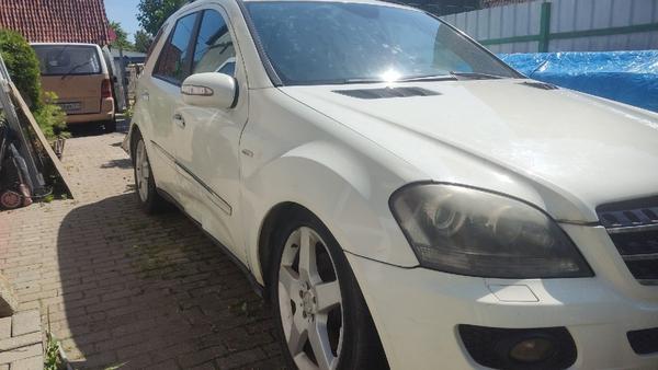 Mercedes-Benz ML320 2008, фото 4