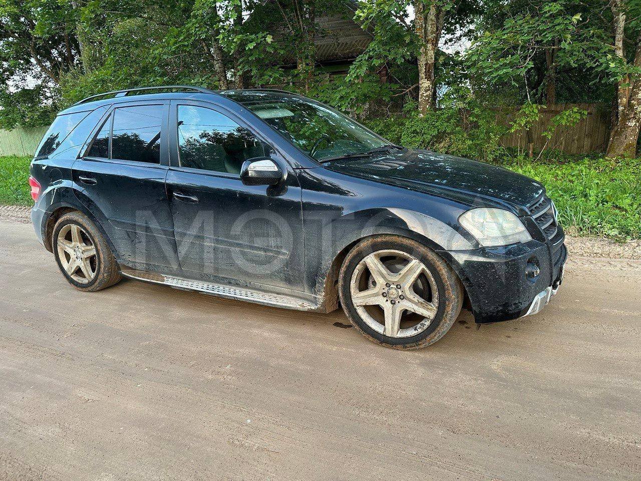Mercedes-Benz Не указана