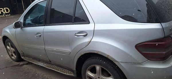 Mercedes-Benz ML350 2007, фото 8