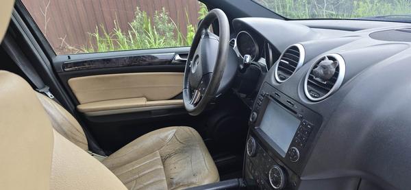 Mercedes-Benz ML350 2008, фото 7