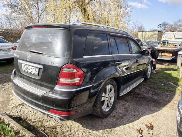 Mercedes-Benz GL350 2010, фото 4