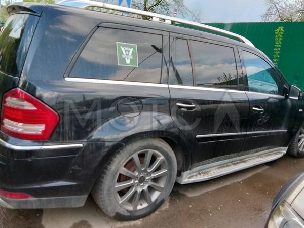 Mercedes-Benz GL350 2011, фото 4